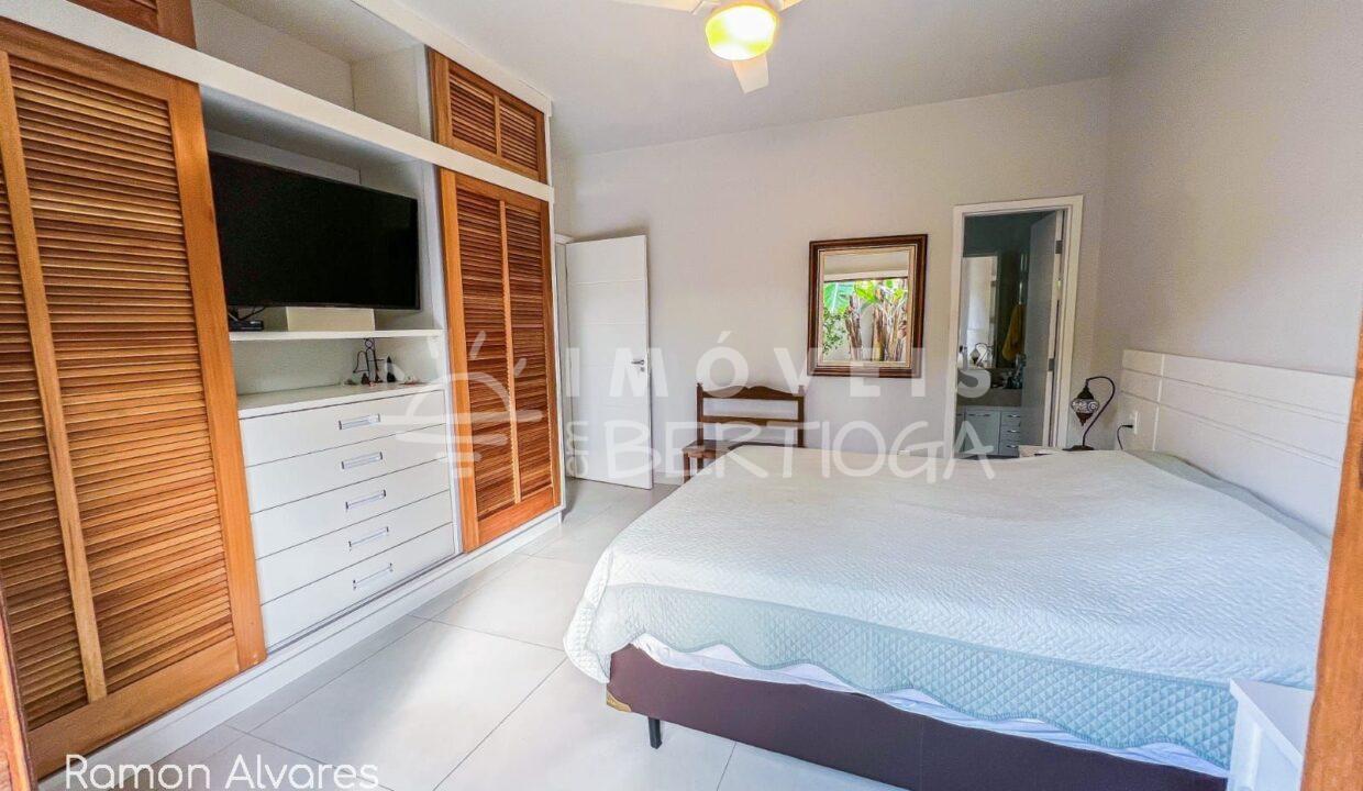 Casa-venda-BERTIOGA-JD.-INDAIA-01864AV-imobiliaria-na-riviera-imobiliaria-bertioga-2025-08-20_12-00-25_foto_ra-6
