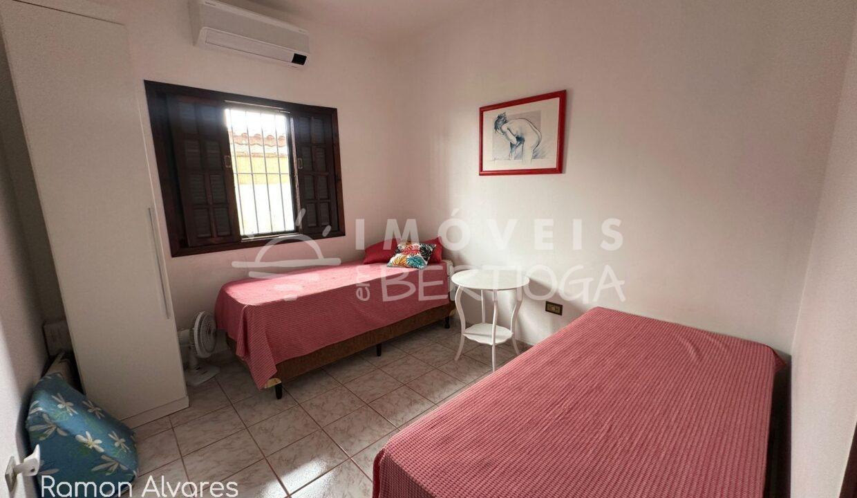 Casa-venda-BERTIOGA-JD.-INDAIA-02218AV-imobiliaria-na-riviera-imobiliaria-bertioga-2025-08-20_13-45-55_foto_ra-11
