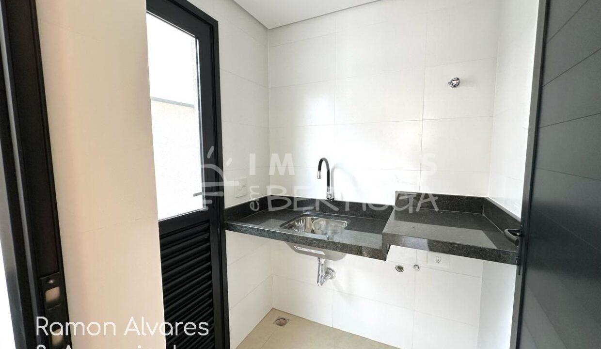 Casa-venda-BERTIOGA-JD.-SAO-LOURENCO-01989AV-imobiliaria-na-riviera-imobiliaria-bertioga-2025-08-20_12-31-36_foto_ra-13