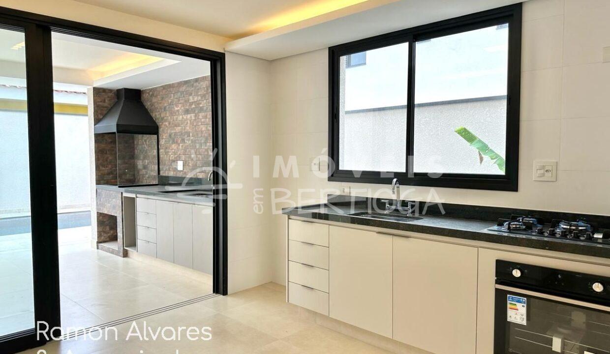 Casa-venda-BERTIOGA-JD.-SAO-LOURENCO-01989AV-imobiliaria-na-riviera-imobiliaria-bertioga-2025-08-20_12-31-36_foto_ra-8