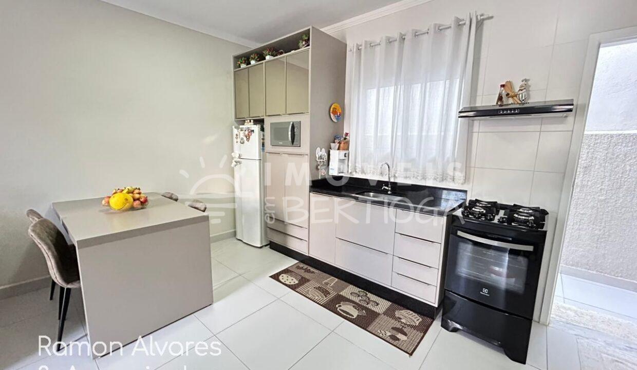 Casa-venda-BERTIOGA-MAITINGA-02110AV-imobiliaria-na-riviera-imobiliaria-bertioga-2025-08-20_13-07-19_foto_ra-6
