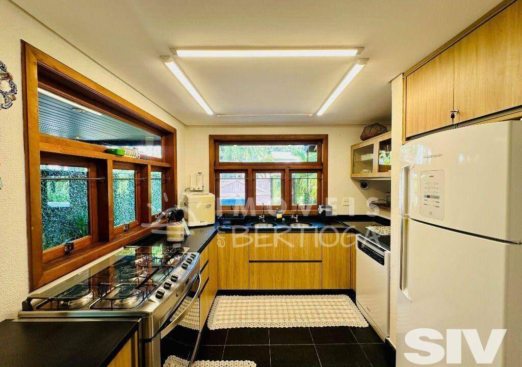 Casa-venda-BERTIOGA-RIVIERA-DE-SAO-LOURENCO-CA0327I-imobiliaria-na-riviera-imobiliaria-bertioga-2025-08-23_16-41-24_foto_ir-8