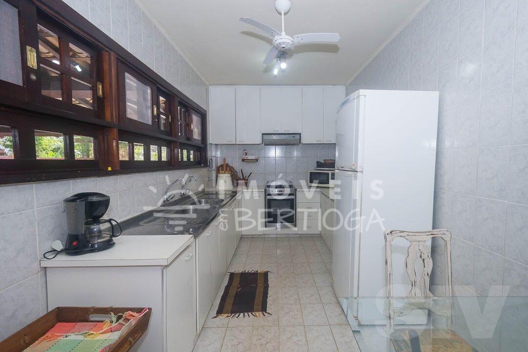 Casa-venda-BERTIOGA-RIVIERA-DE-SAO-LOURENCO-CA0424I-imobiliaria-na-riviera-imobiliaria-bertioga-2025-08-24_05-39-29_foto_ir-8