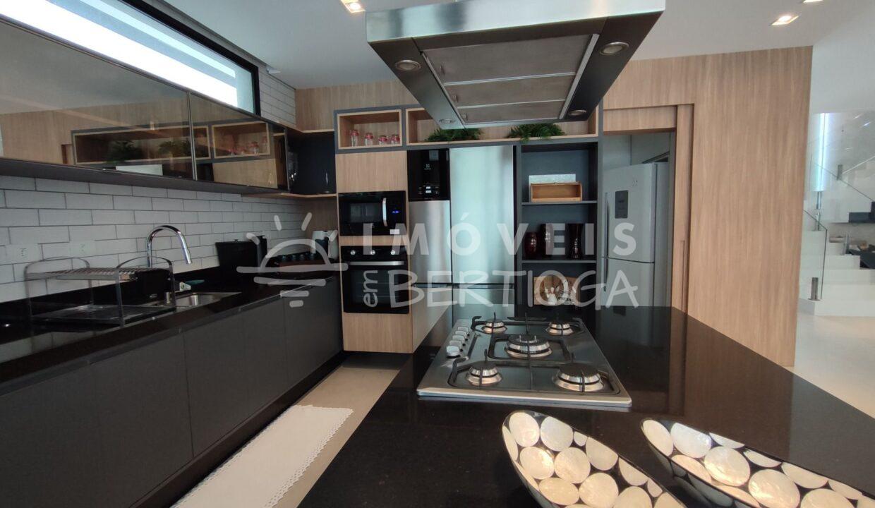 Casa-venda-BERTIOGA-RIVIERA-DE-SAO-LOURENCO-CA0715I-imobiliaria-na-riviera-imobiliaria-bertioga-2025-08-23_18-28-05_foto_ir-7