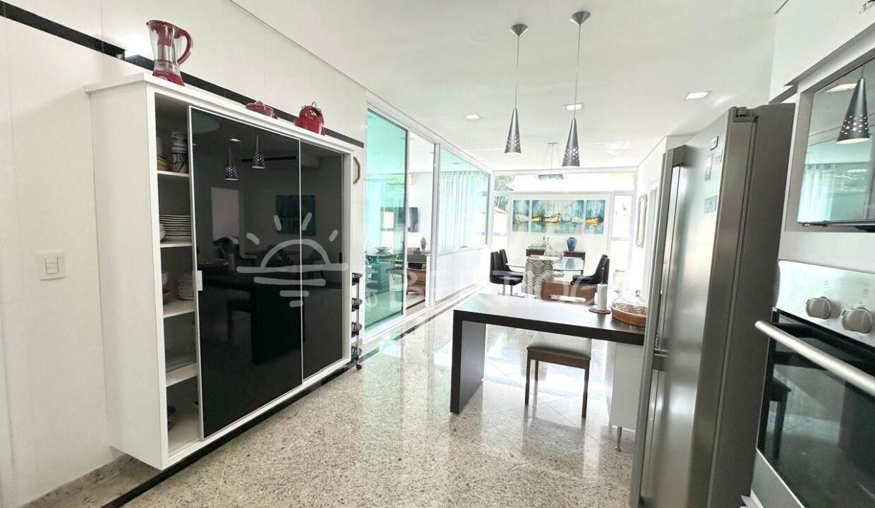 Casa-venda-BERTIOGA-RIVIERA-DE-SAO-LOURENCO-CA1311I-imobiliaria-na-riviera-imobiliaria-bertioga-2025-08-23_14-00-09_foto_ir-5