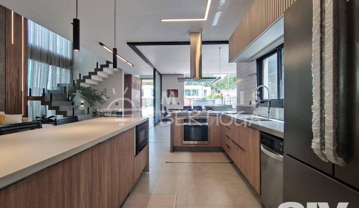 Casa-venda-BERTIOGA-RIVIERA-DE-SAO-LOURENCO-CA1370I-imobiliaria-na-riviera-imobiliaria-bertioga-2025-08-24_10-09-20_foto_ir-3