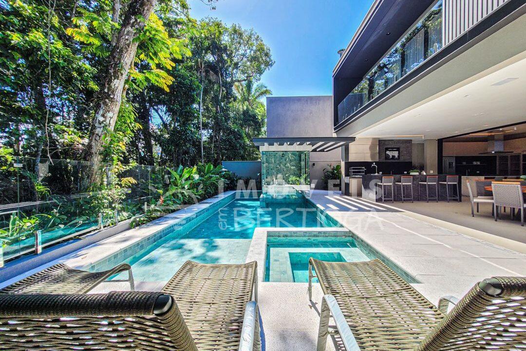 Casa-venda-BERTIOGA-RIVIERA-DE-SAO-LOURENCO-CA1391I-imobiliaria-na-riviera-imobiliaria-bertioga-2025-08-25_12-42-46_foto_ir-1