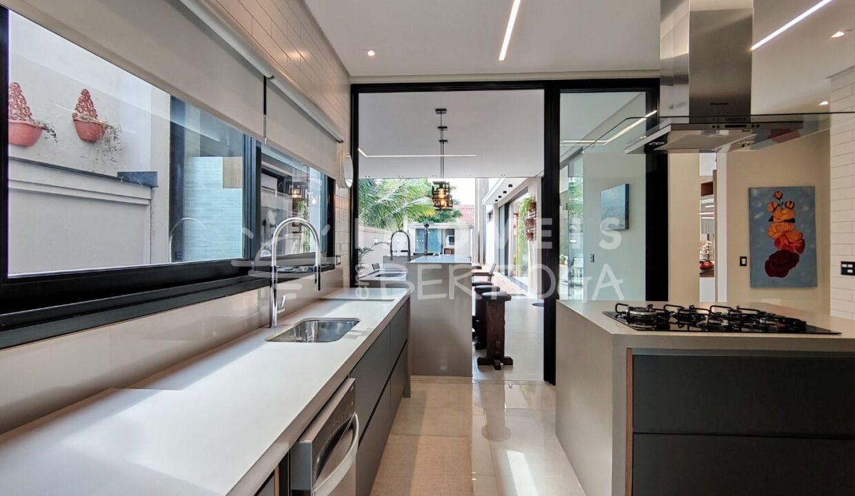 Casa-venda-BERTIOGA-RIVIERA-DE-SAO-LOURENCO-CA1408I-imobiliaria-na-riviera-imobiliaria-bertioga-2025-08-25_11-45-33_foto_ir-34