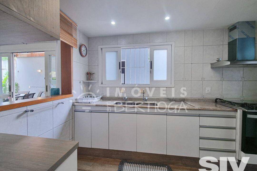 Casa-venda-BERTIOGA-RIVIERA-DE-SAO-LOURENCO-CA1708I-imobiliaria-na-riviera-imobiliaria-bertioga-2025-08-23_16-00-51_foto_ir-24