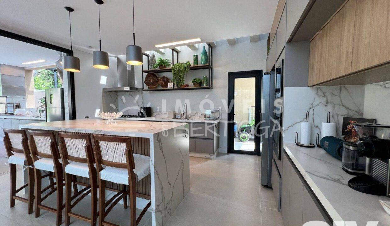 Casa-venda-BERTIOGA-RIVIERA-DE-SAO-LOURENCO-CA1742I-imobiliaria-na-riviera-imobiliaria-bertioga-2025-08-25_12-51-58_foto_ir-9