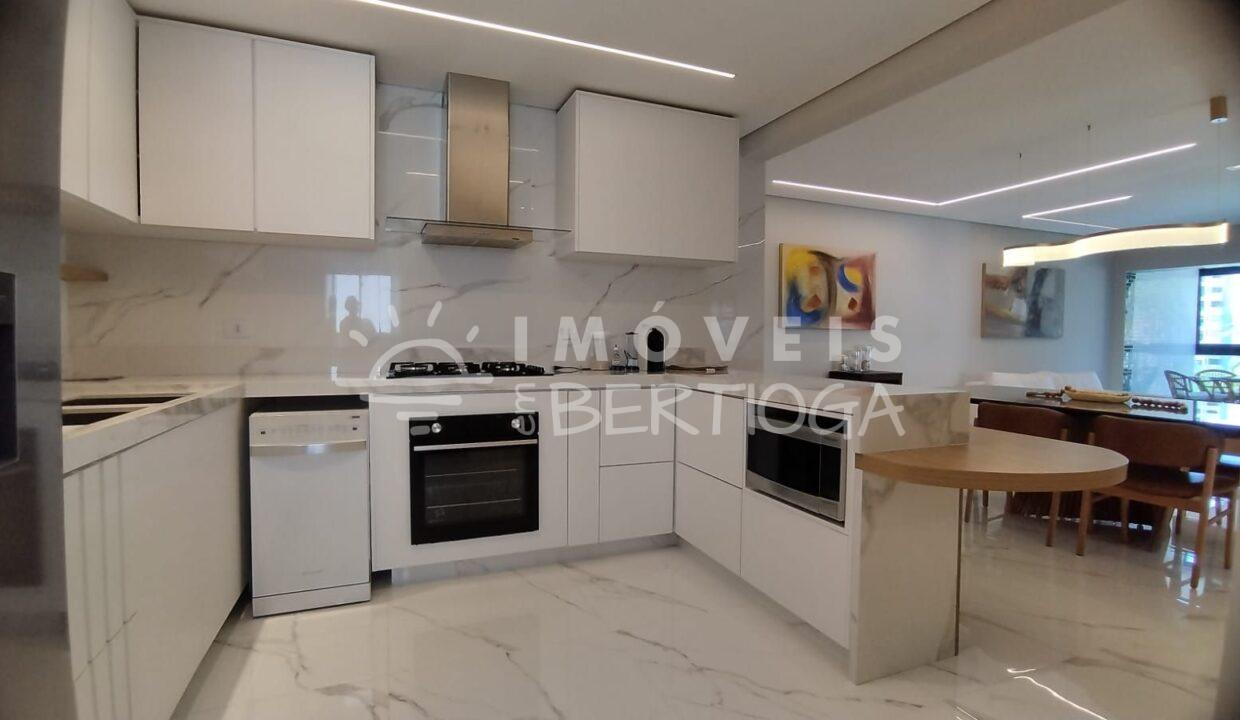 Apartamento-alugar-BERTIOGA-RIVIERA-DE-SAO-LOURENCO-AP7713R-imobiliaria-na-riviera-imobiliaria-bertioga-2025-10-26_15-22-29_foto_rm-1