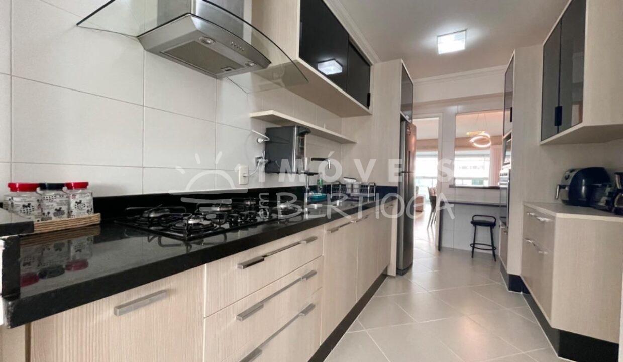 Apartamento-venda-BERTIOGA-RIVIERA-DE-SAO-LOURENCO-AP4049R-imobiliaria-na-riviera-imobiliaria-bertioga-2025-10-26_15-22-29_foto_rm-11