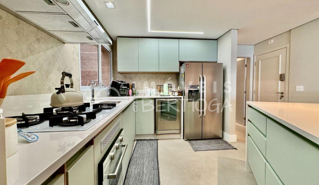 Apartamento-venda-BERTIOGA-RIVIERA-DE-SAO-LOURENCO-AP6380R-imobiliaria-na-riviera-imobiliaria-bertioga-2025-10-27_08-16-50_foto_rm-8