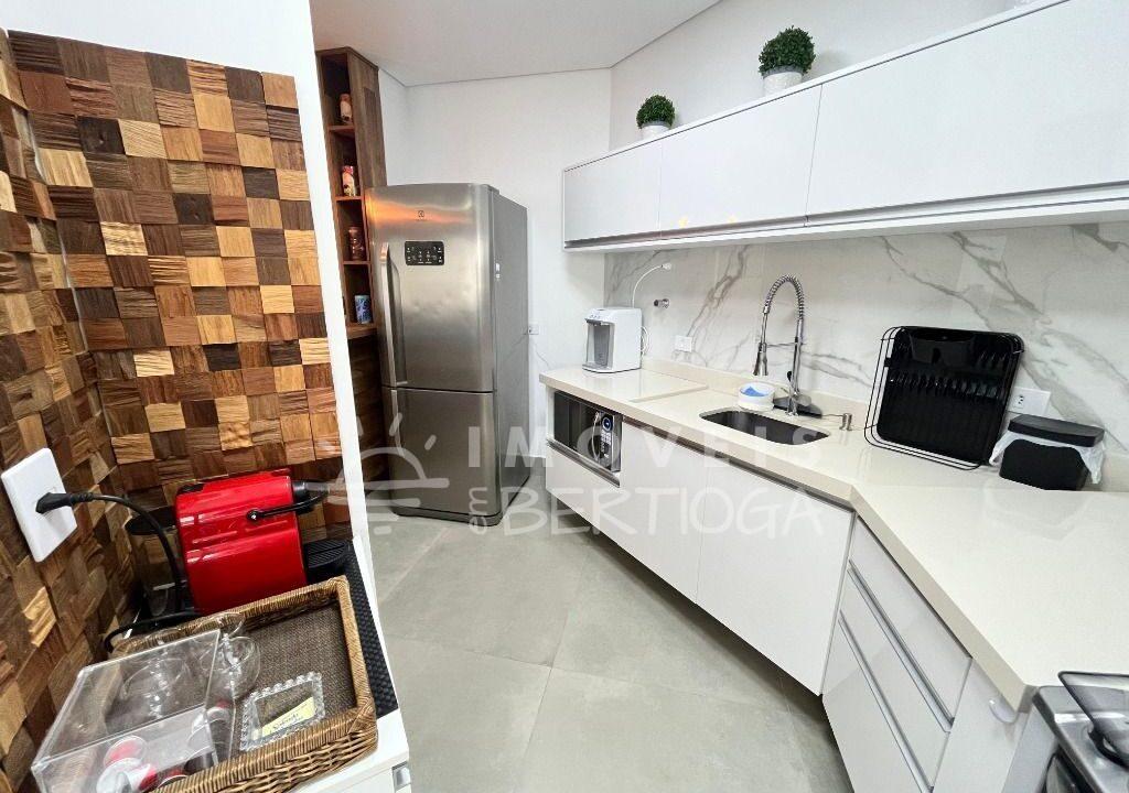 Apartamento-venda-BERTIOGA-RIVIERA-DE-SAO-LOURENCO-AP6712R-imobiliaria-na-riviera-imobiliaria-bertioga-2025-10-28_21-09-58_foto_rm-13