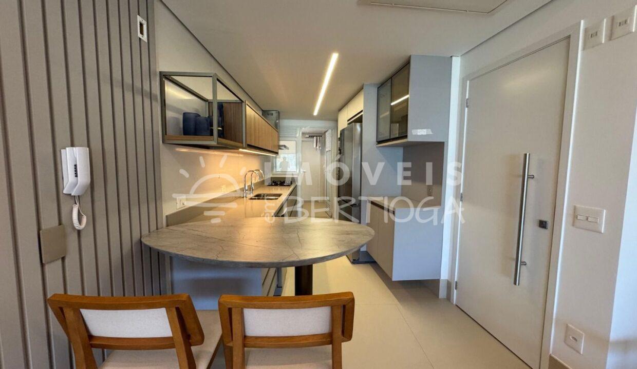 Apartamento-venda-BERTIOGA-RIVIERA-DE-SAO-LOURENCO-AP7209R-imobiliaria-na-riviera-imobiliaria-bertioga-2025-10-27_00-27-34_foto_rm-3