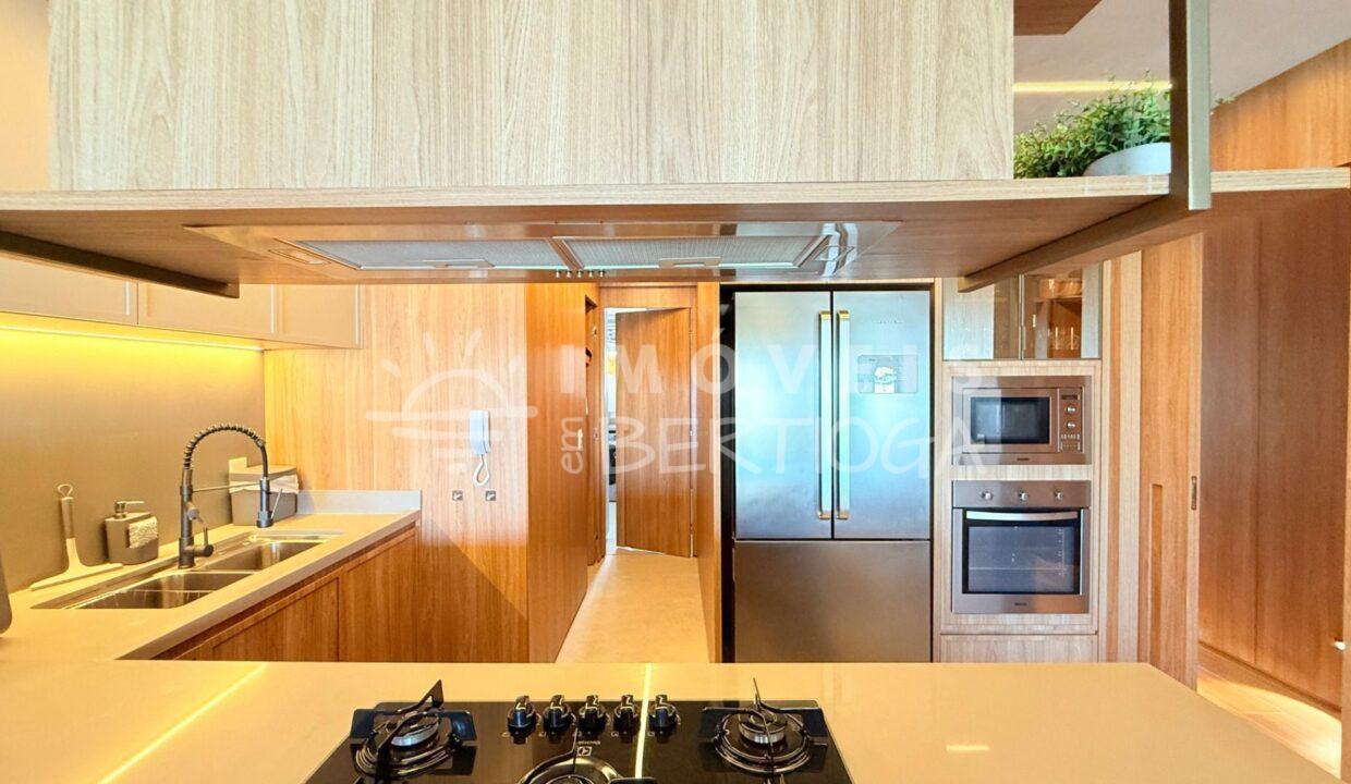 Apartamento-venda-BERTIOGA-RIVIERA-DE-SAO-LOURENCO-AP7251R-imobiliaria-na-riviera-imobiliaria-bertioga-2025-10-26_23-21-18_foto_rm-17