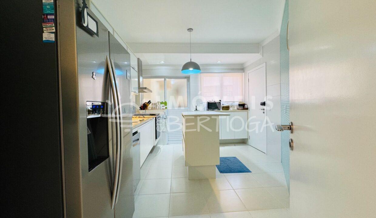 Apartamento-venda-BERTIOGA-RIVIERA-DE-SAO-LOURENCO-AP7438R-imobiliaria-na-riviera-imobiliaria-bertioga-2025-10-27_01-14-08_foto_rm-13