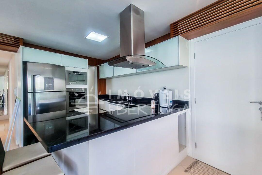 Apartamento-venda-BERTIOGA-RIVIERA-DE-SAO-LOURENCO-AP7734R-imobiliaria-na-riviera-imobiliaria-bertioga-2025-10-27_06-38-27_foto_rm-2