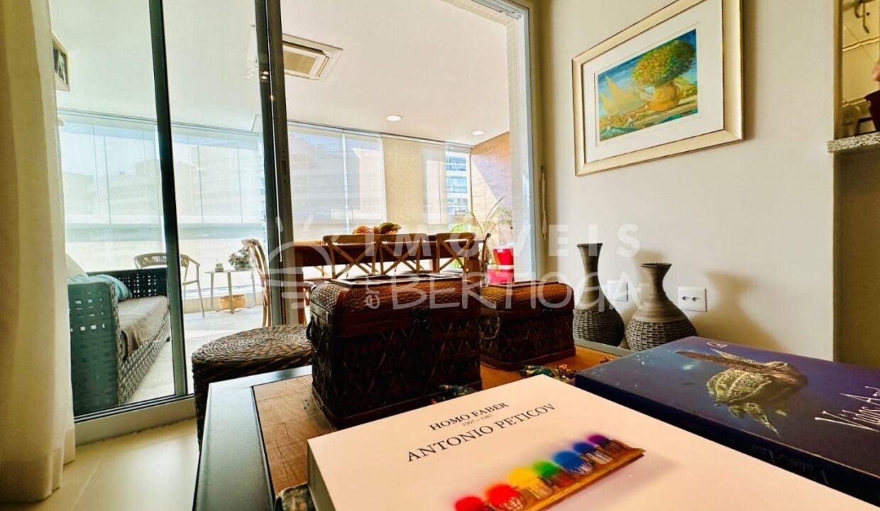 Apartamento-venda-BERTIOGA-RIVIERA-DE-SAO-LOURENCO-AP7976R-imobiliaria-na-riviera-imobiliaria-bertioga-2025-10-28_21-20-19_foto_rm-5