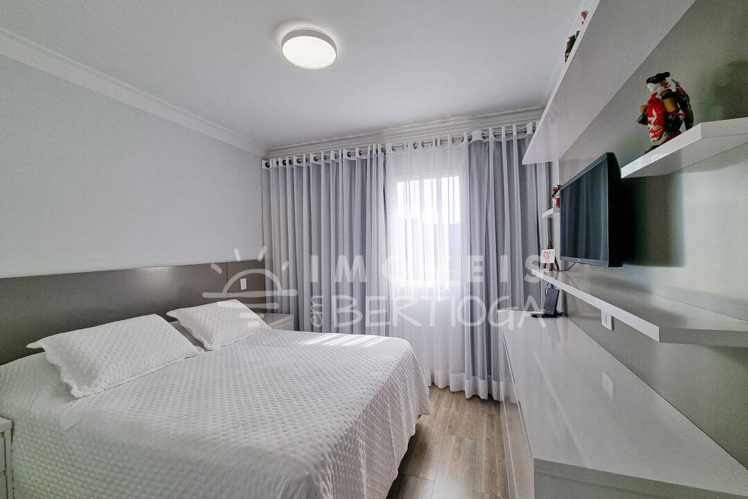 Apartamento-venda-BERTIOGA-RIVIERA-DE-SAO-LOURENCO-AP8205R-imobiliaria-na-riviera-imobiliaria-bertioga-2025-10-28_23-31-31_foto_rm-26