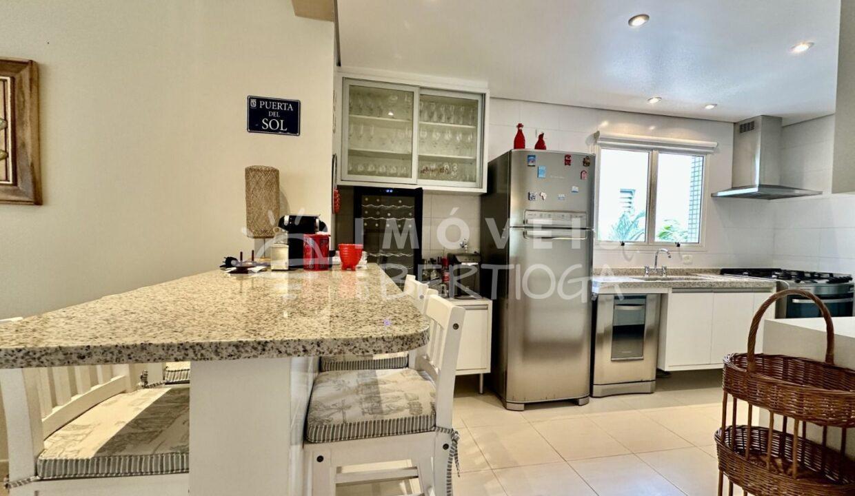 Apartamento-venda-BERTIOGA-RIVIERA-DE-SAO-LOURENCO-AP8217R-imobiliaria-na-riviera-imobiliaria-bertioga-2025-10-28_22-26-05_foto_rm-7