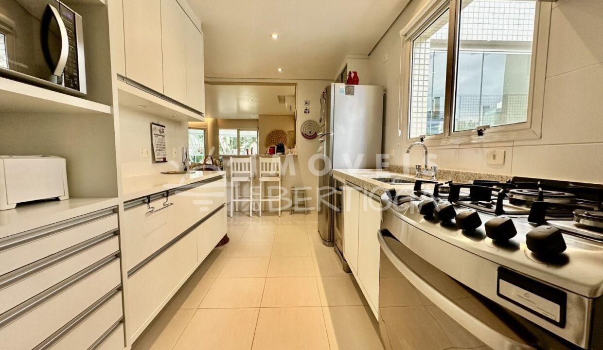 Apartamento-venda-BERTIOGA-RIVIERA-DE-SAO-LOURENCO-AP8217R-imobiliaria-na-riviera-imobiliaria-bertioga-2025-10-28_22-26-05_foto_rm-8