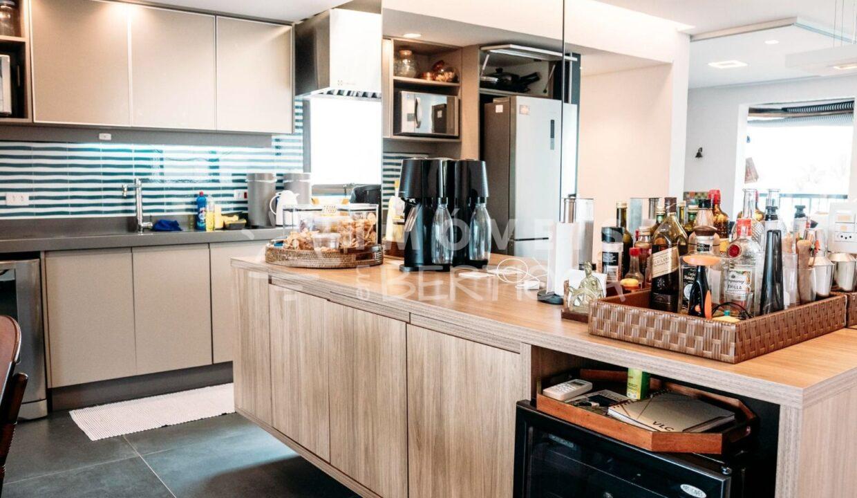 Apartamento-venda-BERTIOGA-RIVIERA-DE-SAO-LOURENCO-AP8218R-imobiliaria-na-riviera-imobiliaria-bertioga-2025-10-28_22-46-56_foto_rm-6