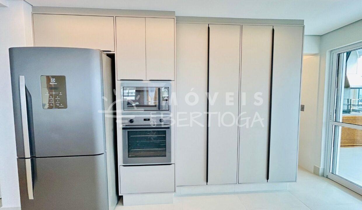 Apartamento-venda-BERTIOGA-RIVIERA-DE-SAO-LOURENCO-CO0352-R-imobiliaria-na-riviera-imobiliaria-bertioga-2025-10-27_16-35-53_foto_rm-11