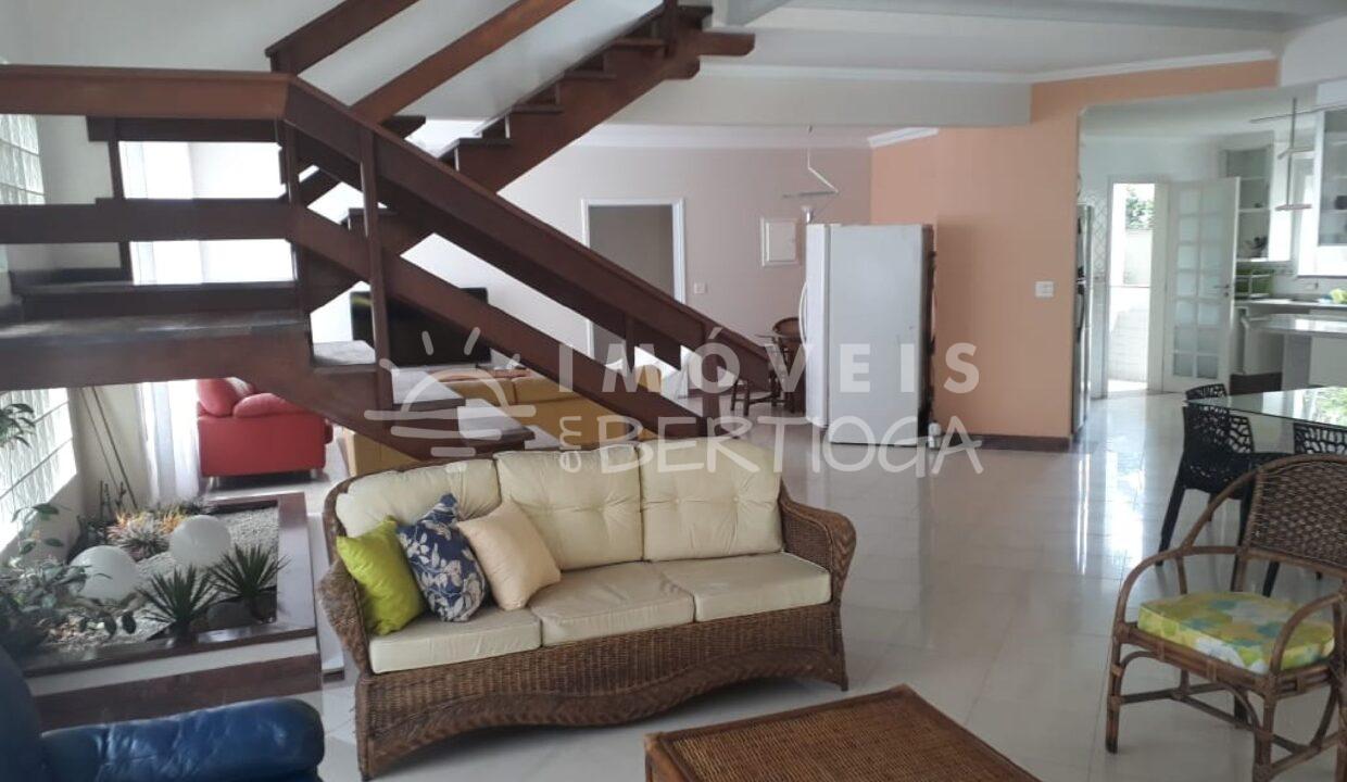 Casa-alugar-BERTIOGA-RIVIERA-DE-SAO-LOURENCO-MC00782R-imobiliaria-na-riviera-imobiliaria-bertioga-2025-10-26_12-02-56_foto_rm-1