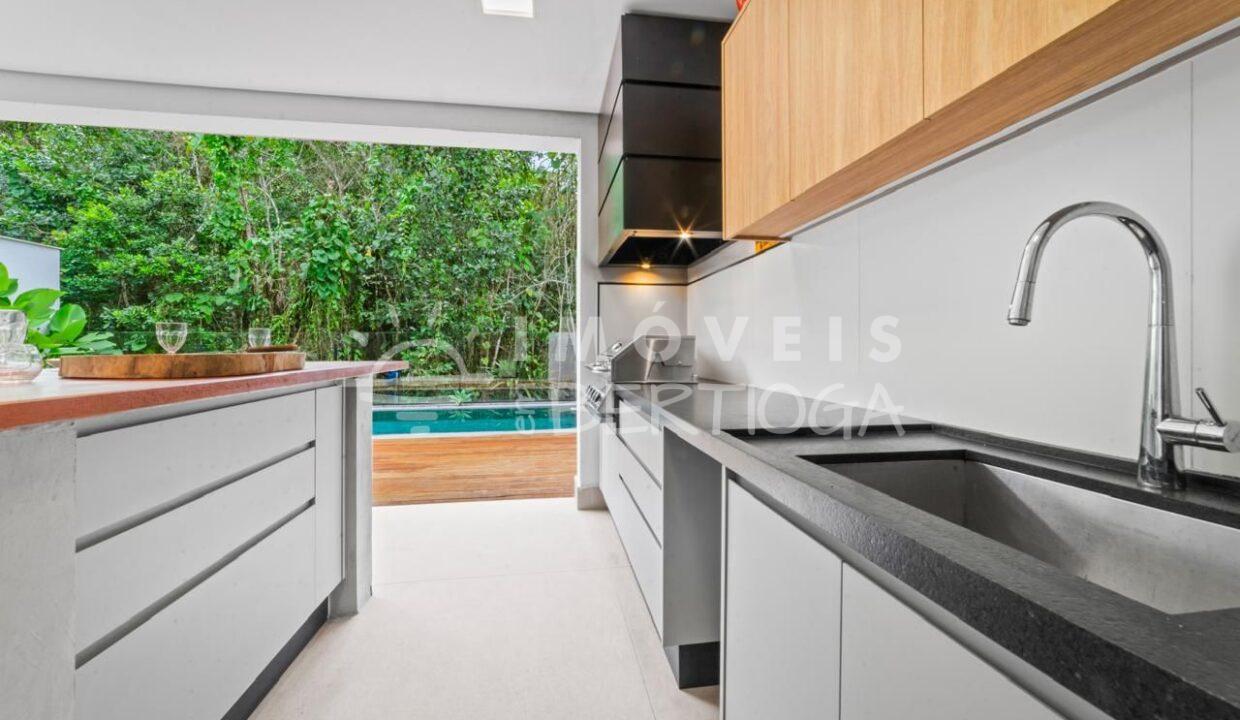 Casa-alugar-BERTIOGA-RIVIERA-DE-SAO-LOURENCO-MC18577R-imobiliaria-na-riviera-imobiliaria-bertioga-2025-10-26_16-21-34_foto_rm-5