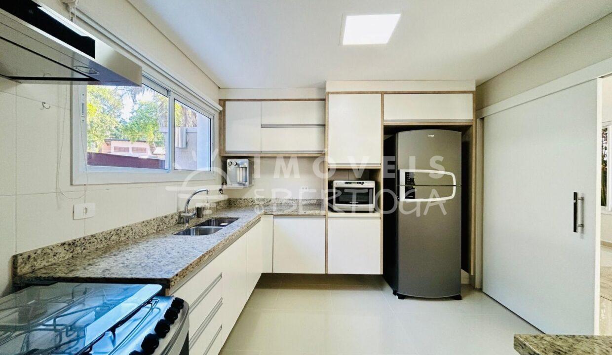 Casa-venda-BERTIOGA-RIVIERA-DE-SAO-LOURENCO-CA0128R-imobiliaria-na-riviera-imobiliaria-bertioga-2025-10-27_11-49-14_foto_rm-4