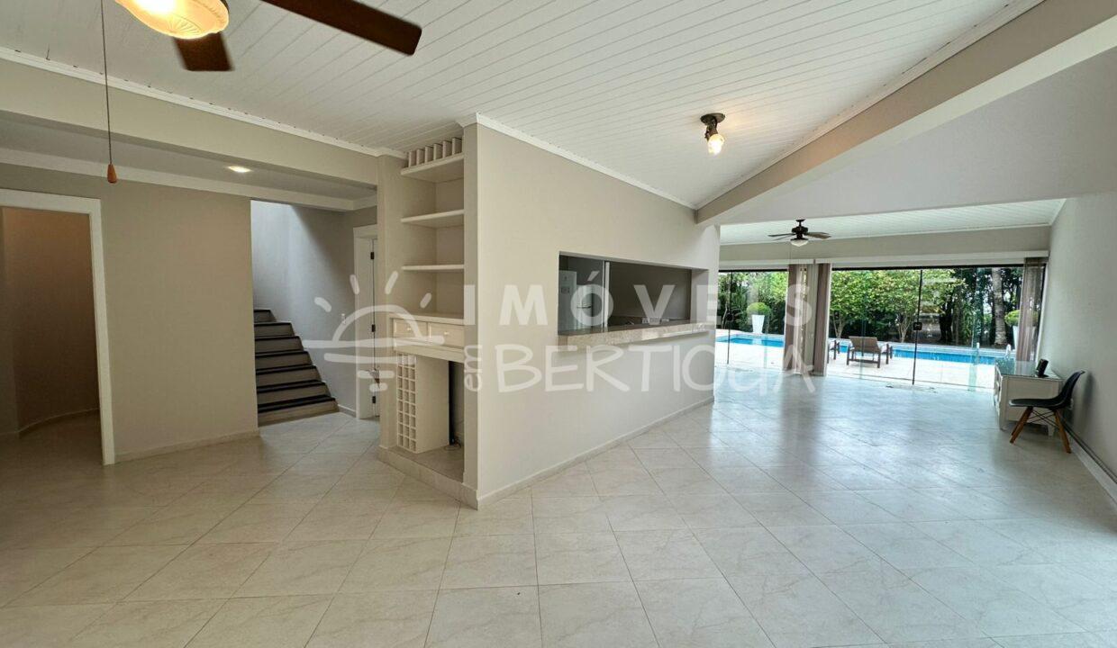 Casa-venda-BERTIOGA-RIVIERA-DE-SAO-LOURENCO-CA0149R-imobiliaria-na-riviera-imobiliaria-bertioga-2025-10-27_02-36-56_foto_rm-16