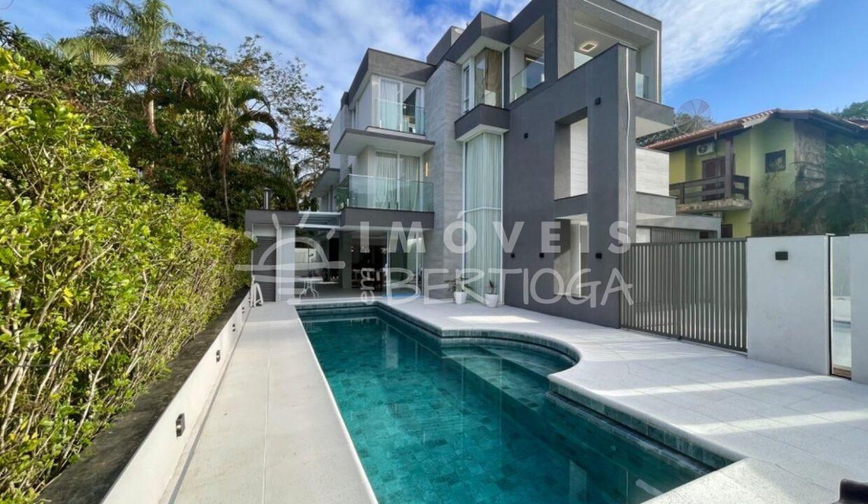Casa-venda-BERTIOGA-RIVIERA-DE-SAO-LOURENCO-CA0170R-imobiliaria-na-riviera-imobiliaria-bertioga-2025-10-26_12-26-20_foto_rm-1