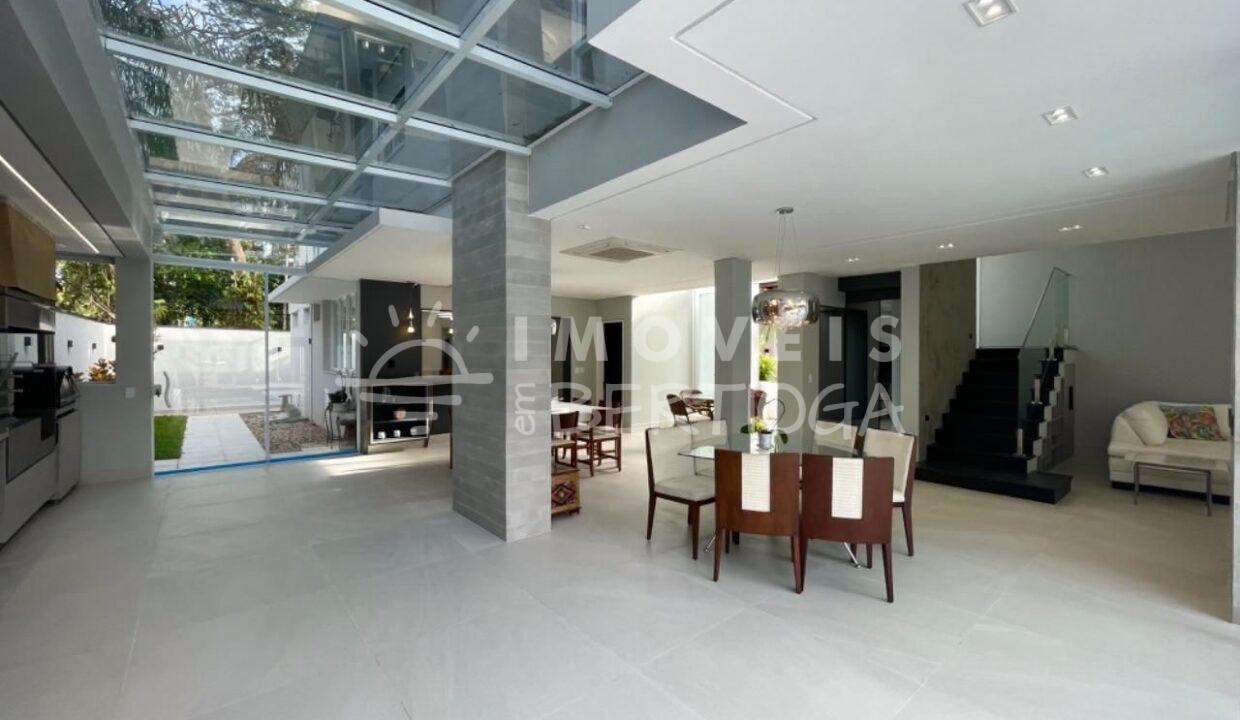 Casa-venda-BERTIOGA-RIVIERA-DE-SAO-LOURENCO-CA0170R-imobiliaria-na-riviera-imobiliaria-bertioga-2025-10-26_12-26-20_foto_rm-2