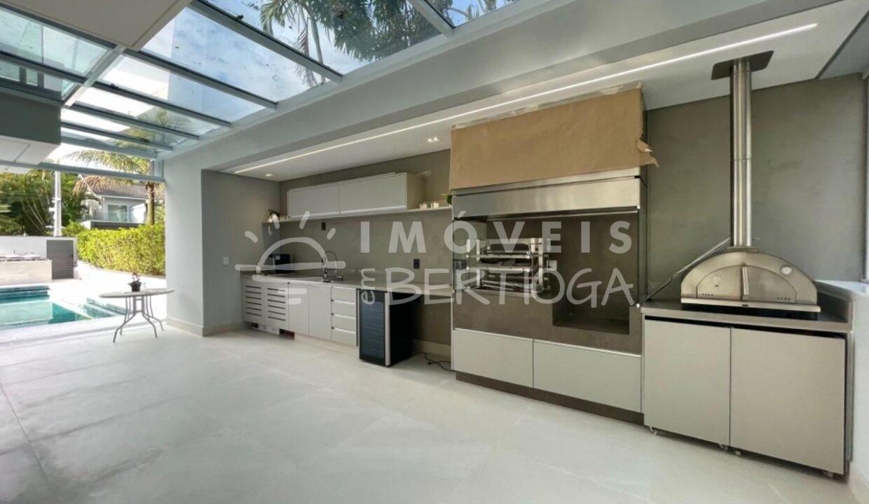 Casa-venda-BERTIOGA-RIVIERA-DE-SAO-LOURENCO-CA0170R-imobiliaria-na-riviera-imobiliaria-bertioga-2025-10-26_12-26-20_foto_rm-3
