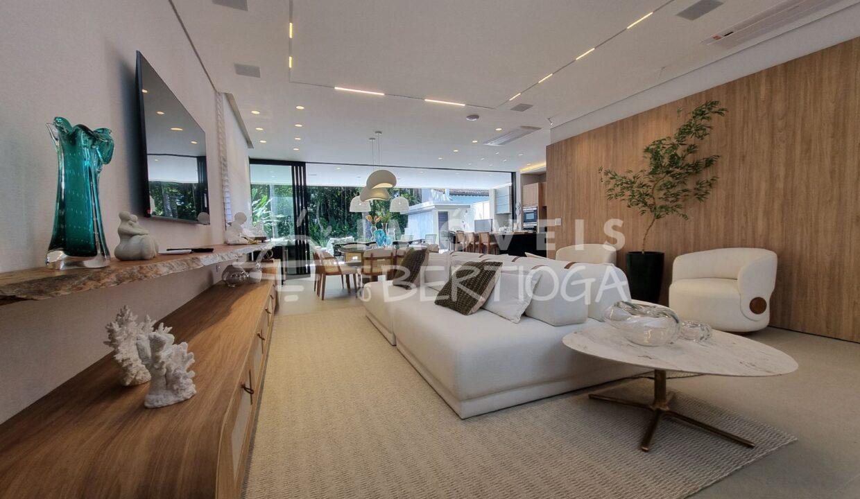 Casa-venda-BERTIOGA-RIVIERA-DE-SAO-LOURENCO-CA0300R-imobiliaria-na-riviera-imobiliaria-bertioga-2025-10-26_14-55-35_foto_rm