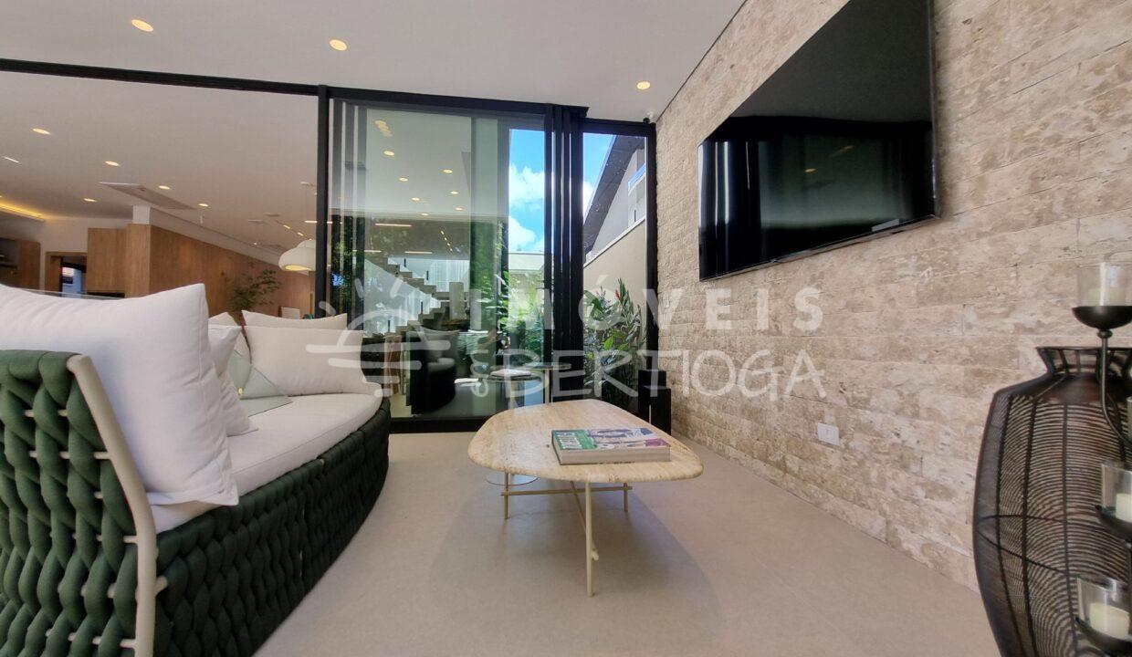 Casa-venda-BERTIOGA-RIVIERA-DE-SAO-LOURENCO-CA0300R-imobiliaria-na-riviera-imobiliaria-bertioga-2025-10-26_14-55-35_foto_rm-15