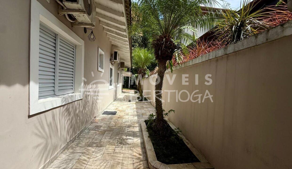 Casa-venda-BERTIOGA-RIVIERA-DE-SAO-LOURENCO-CA0376R-imobiliaria-na-riviera-imobiliaria-bertioga-2025-10-27_11-49-14_foto_rm-5