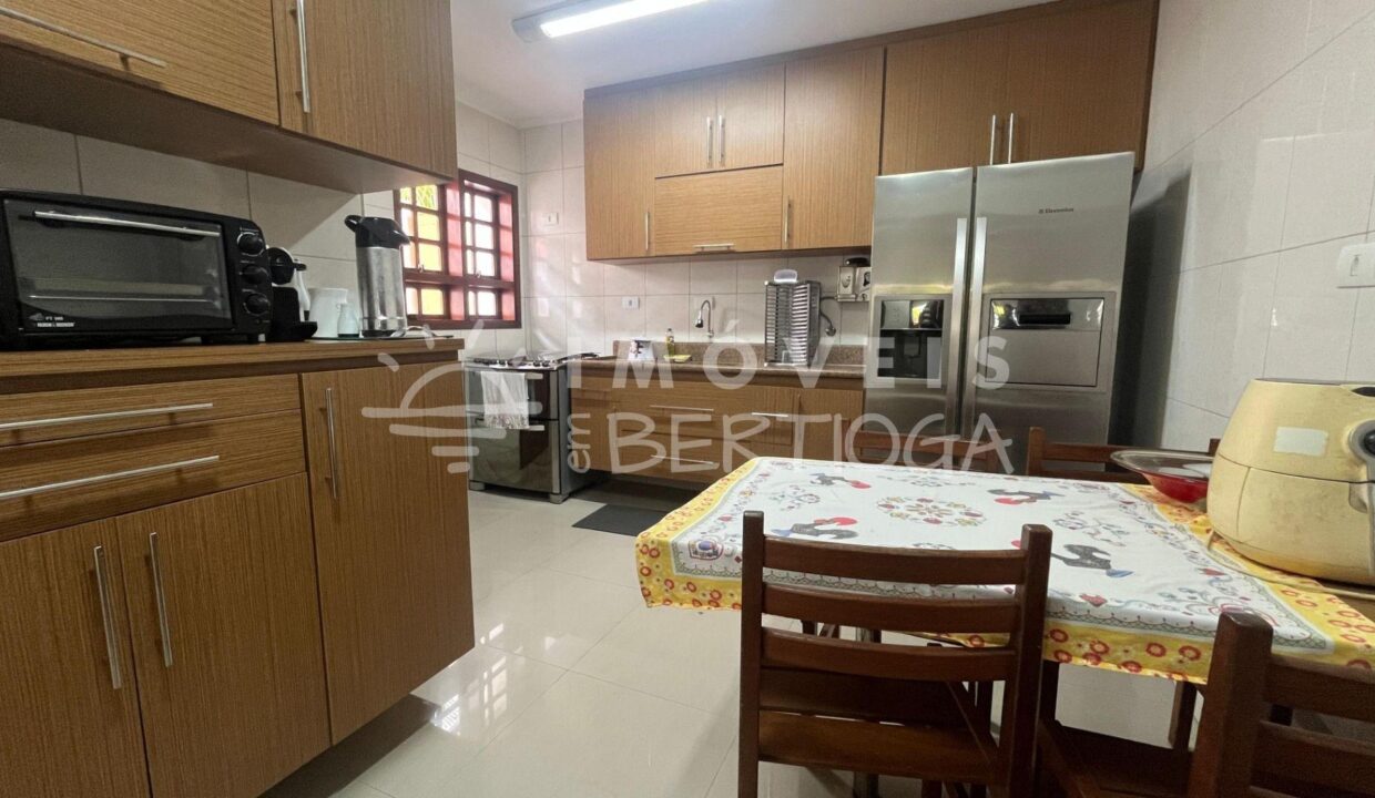 Casa-venda-BERTIOGA-RIVIERA-DE-SAO-LOURENCO-CA0388R-imobiliaria-na-riviera-imobiliaria-bertioga-2025-10-27_00-02-53_foto_rm-4