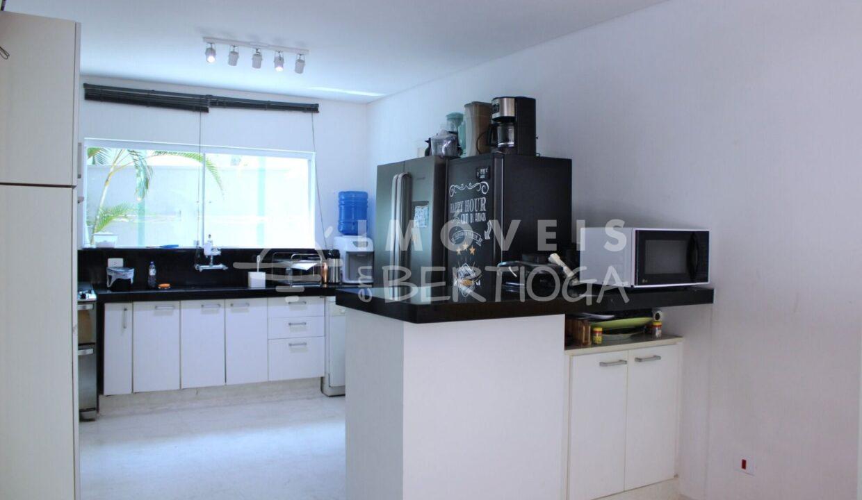 Casa-venda-BERTIOGA-RIVIERA-DE-SAO-LOURENCO-CA0655R-imobiliaria-na-riviera-imobiliaria-bertioga-2025-10-27_14-18-34_foto_rm-10
