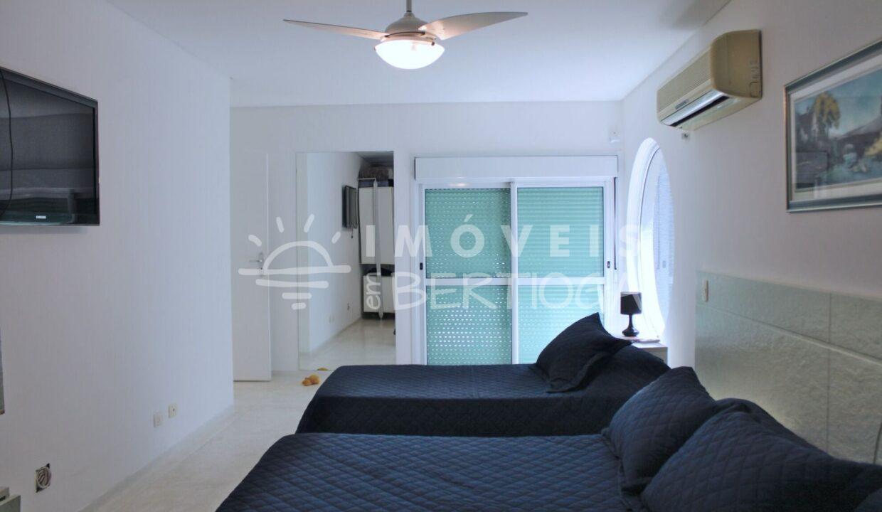 Casa-venda-BERTIOGA-RIVIERA-DE-SAO-LOURENCO-CA0655R-imobiliaria-na-riviera-imobiliaria-bertioga-2025-10-27_14-18-34_foto_rm-31