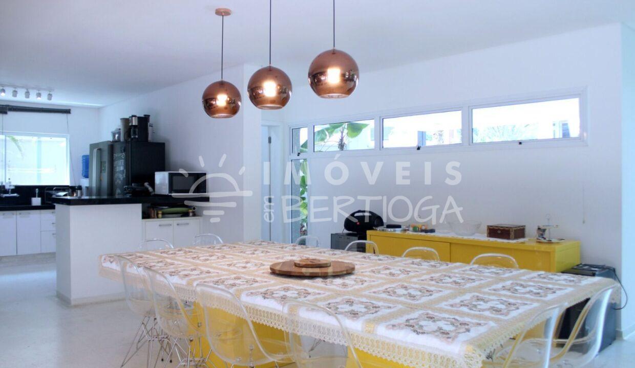 Casa-venda-BERTIOGA-RIVIERA-DE-SAO-LOURENCO-CA0655R-imobiliaria-na-riviera-imobiliaria-bertioga-2025-10-27_14-18-34_foto_rm-5
