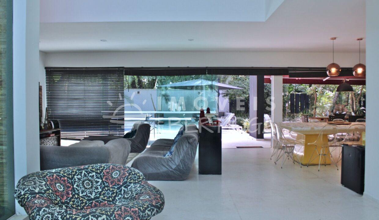 Casa-venda-BERTIOGA-RIVIERA-DE-SAO-LOURENCO-CA0655R-imobiliaria-na-riviera-imobiliaria-bertioga-2025-10-27_14-18-34_foto_rm-9