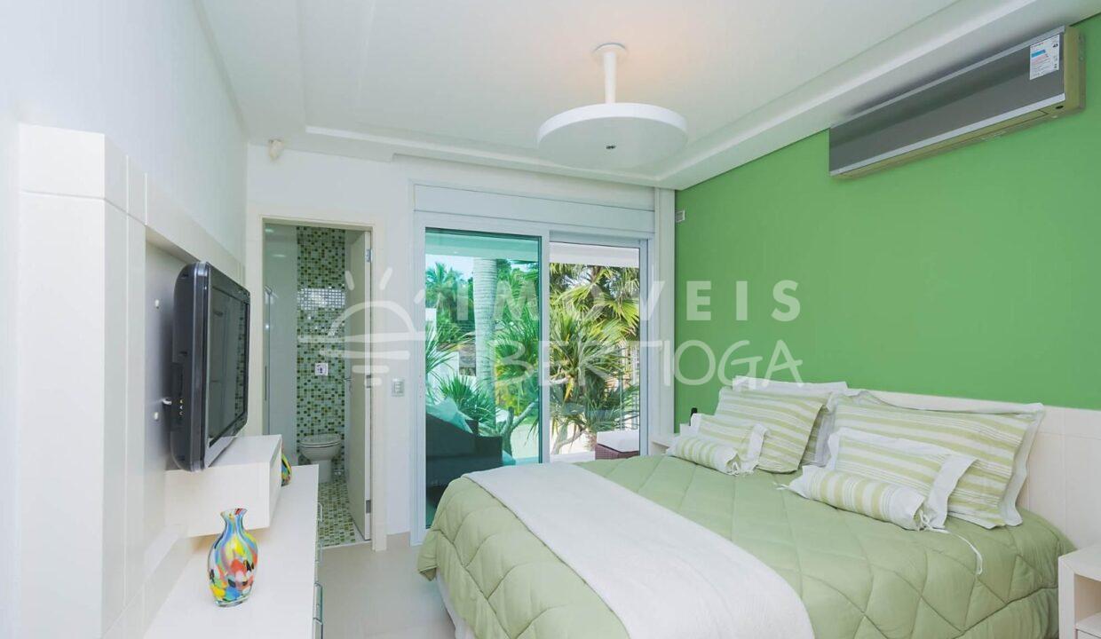 Casa-venda-BERTIOGA-RIVIERA-DE-SAO-LOURENCO-CA0672R-imobiliaria-na-riviera-imobiliaria-bertioga-2025-10-27_08-16-50_foto_rm-15