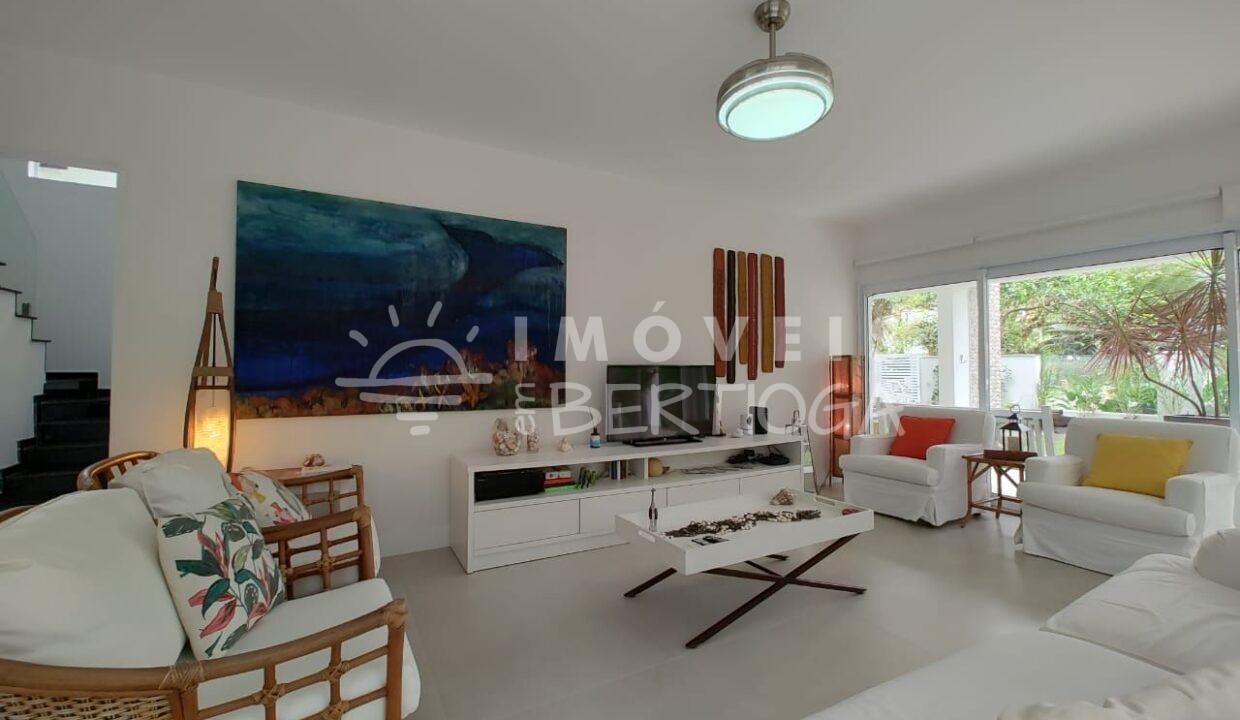 Casa-venda-BERTIOGA-RIVIERA-DE-SAO-LOURENCO-CA0711R-imobiliaria-na-riviera-imobiliaria-bertioga-2025-10-27_12-01-10_foto_rm-9