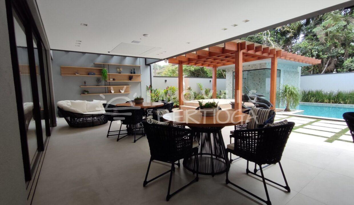 Casa-venda-BERTIOGA-RIVIERA-DE-SAO-LOURENCO-CA0715R-imobiliaria-na-riviera-imobiliaria-bertioga-2025-10-27_02-00-10_foto_rm-8