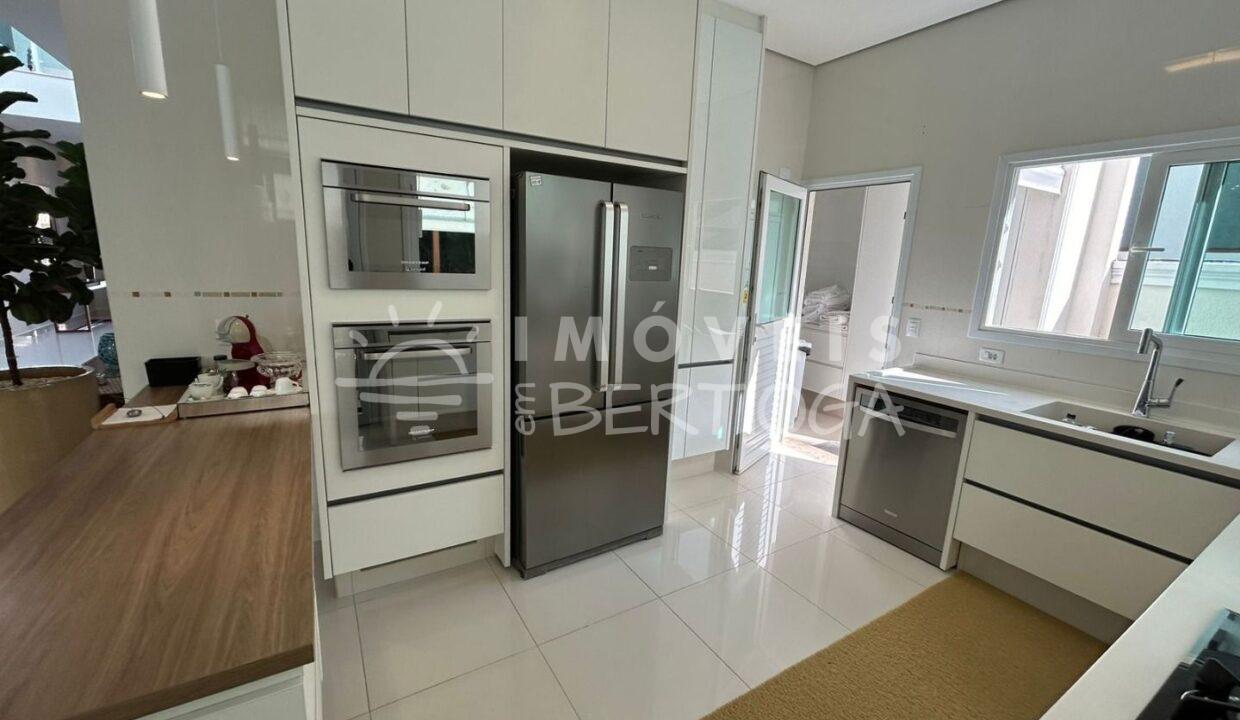 Casa-venda-BERTIOGA-RIVIERA-DE-SAO-LOURENCO-CA0725R-imobiliaria-na-riviera-imobiliaria-bertioga-2025-10-26_23-44-07_foto_rm-8