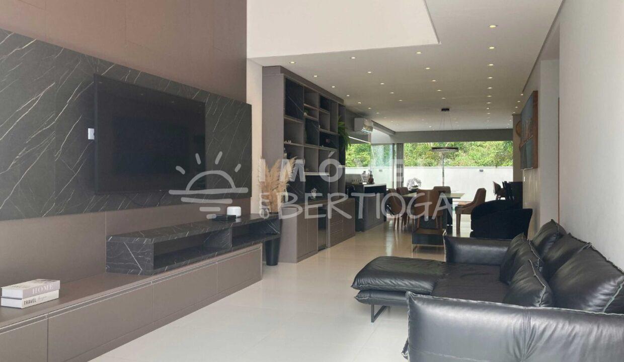 Casa-venda-BERTIOGA-RIVIERA-DE-SAO-LOURENCO-CA1304R-imobiliaria-na-riviera-imobiliaria-bertioga-2025-10-27_05-21-12_foto_rm-6