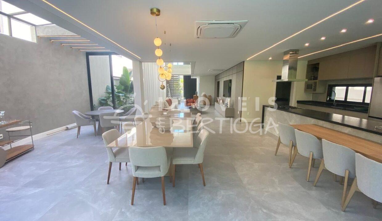 Casa-venda-BERTIOGA-RIVIERA-DE-SAO-LOURENCO-CA1337R-imobiliaria-na-riviera-imobiliaria-bertioga-2025-10-26_23-48-43_foto_rm-15