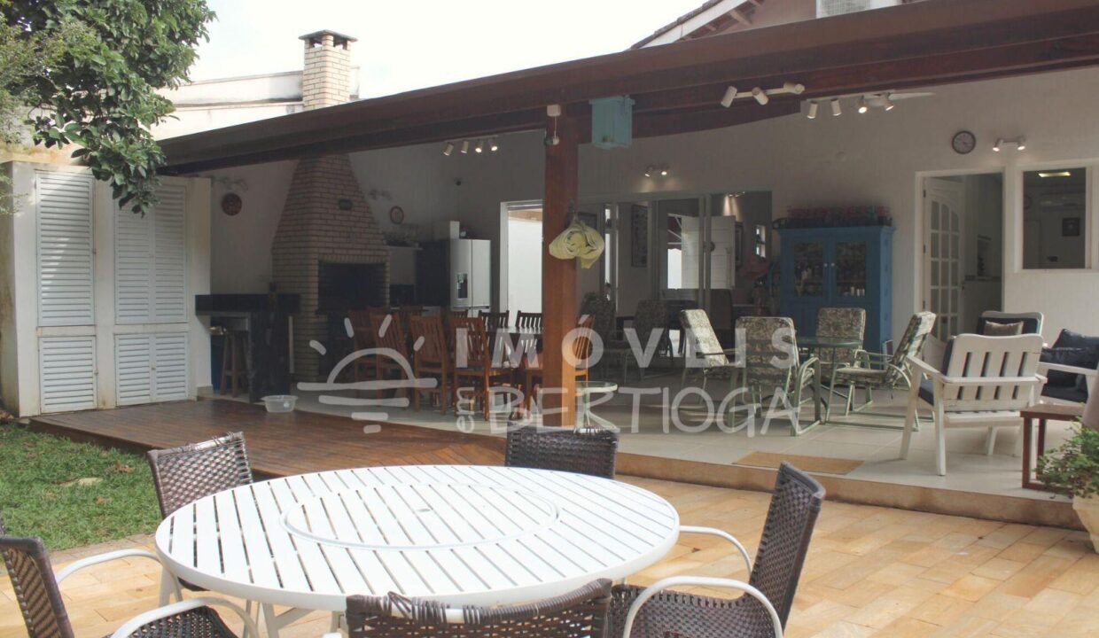 Casa-venda-BERTIOGA-RIVIERA-DE-SAO-LOURENCO-CA1354R-imobiliaria-na-riviera-imobiliaria-bertioga-2025-10-27_05-44-43_foto_rm-15